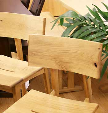 石崎家具店 店内