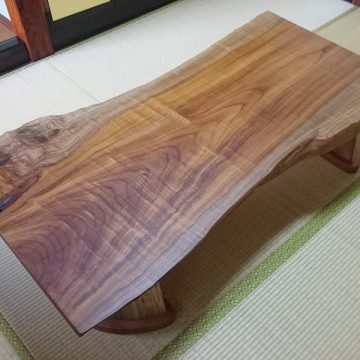 一枚板テーブル　欅