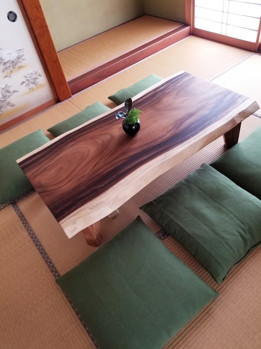 一枚板モンキーポッドテーブル