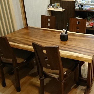 一枚板モンキーポッドのダイニングセット