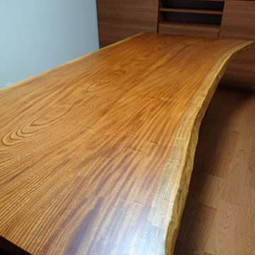 一枚板　欅のダイニングテーブル