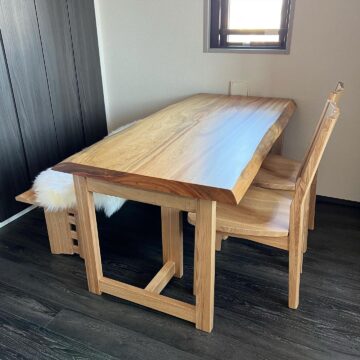 楠の一枚板ダイニングテーブルセット