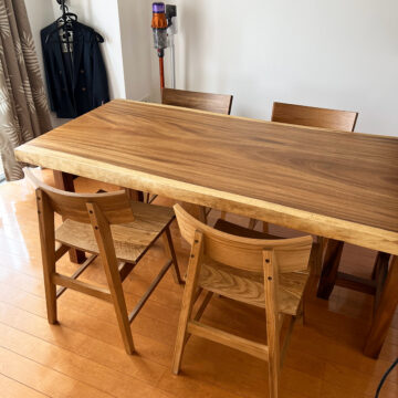一枚板モンキーポッドのダイニングテーブルセット