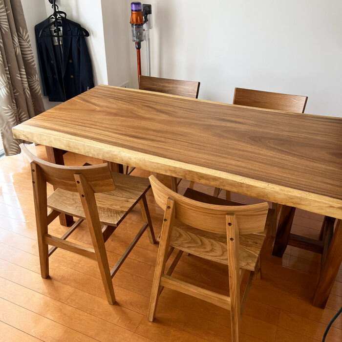 一枚板モンキーポッドのダイニングテーブルセット