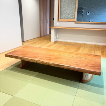 欅の一枚板テーブル 2000mm