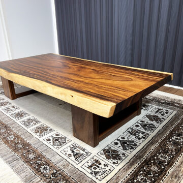 一枚板テーブル　モンキーポッド