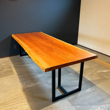 一枚板ダイニングテーブル　欅2400