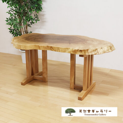 一枚板　輪切りテーブル　栃1600