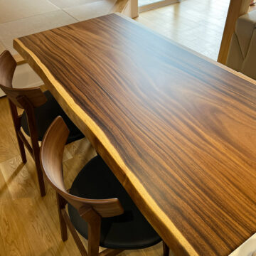 一枚板ダイニングテーブルセット　モンキーポッド1700