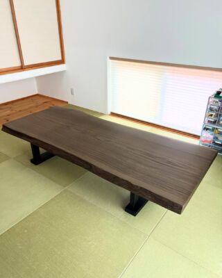 座卓 一枚板 天然木 伝統工芸 （ テーブル）の買取価格 （ID